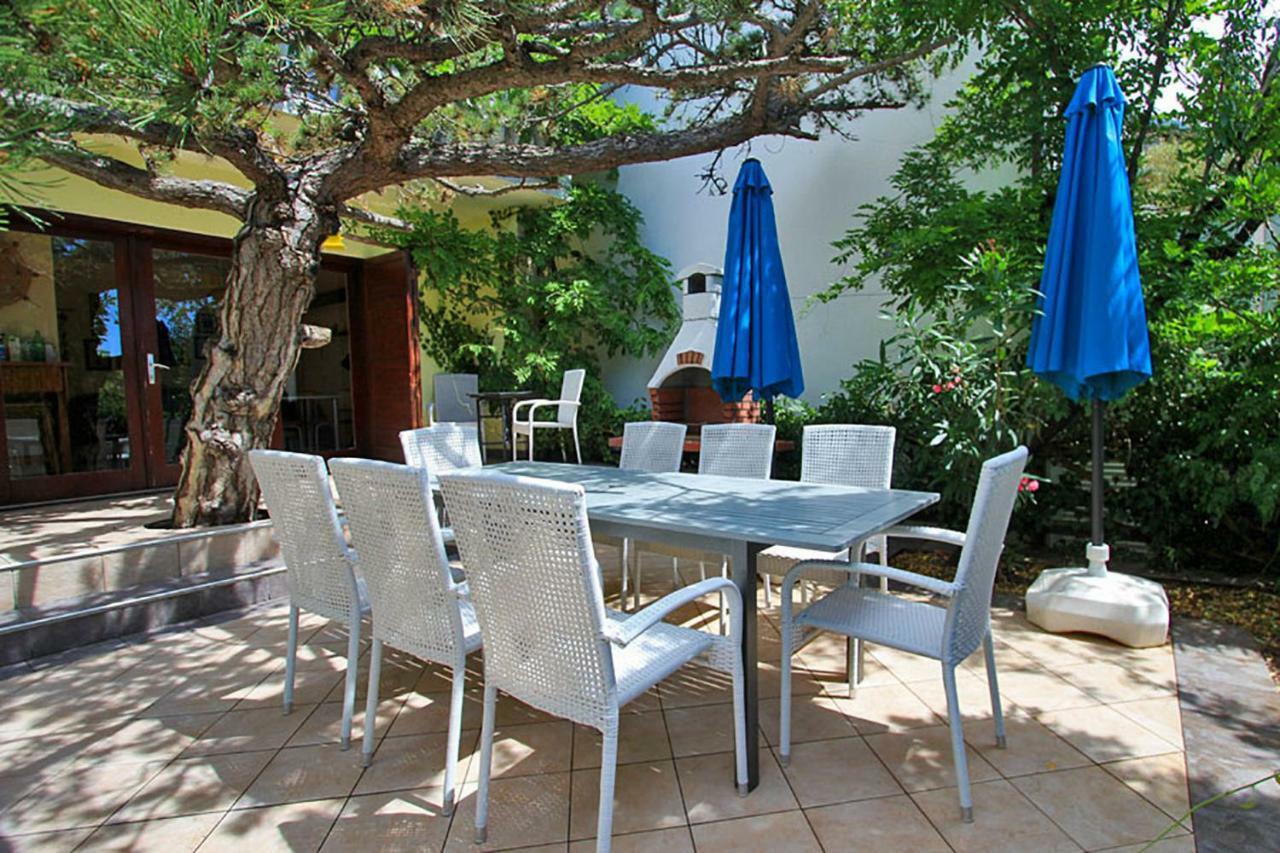 Apartment Christian Karlobag Ngoại thất bức ảnh